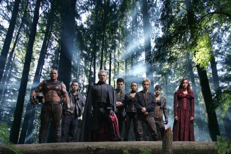 Sons of the Forest gets full release date, casts beloved X-Men star