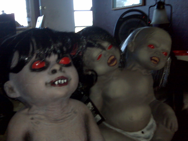 dt-302-scarry-dolls