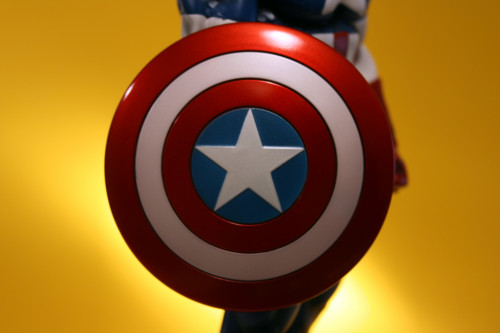 Bowen Designs Captain America Classic Statue 009