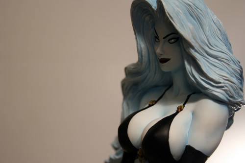 Moore Creations Lady Death Statue 014
