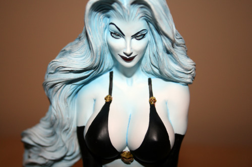 Moore Creations Lady Death Statue 021