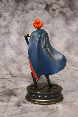 Bowen Designs Jean Grey as Black Queen Statue 003