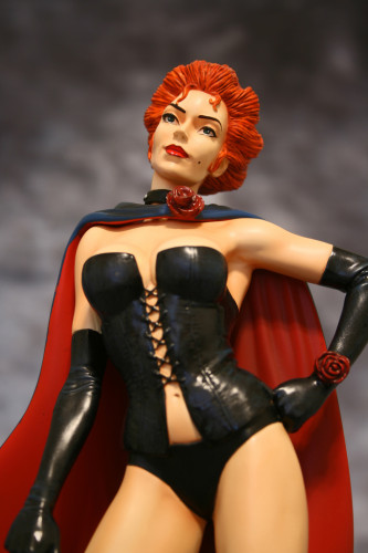 Bowen Designs Jean Grey as Black Queen Statue 014