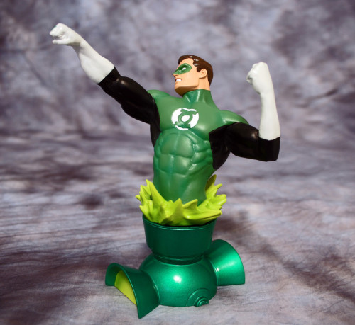 Heroes of DC Green Lantern Bust 001