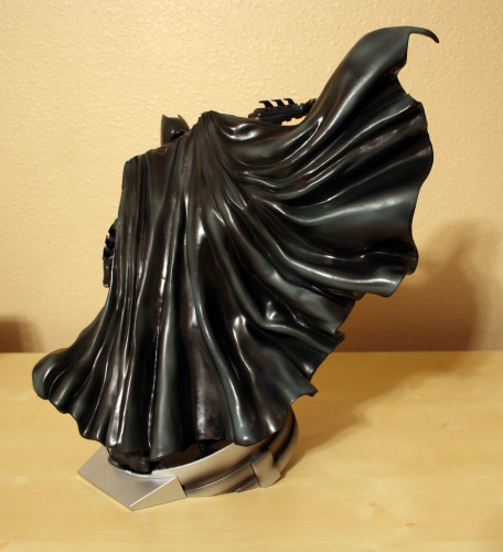 Kotobukiya Dark Knight Batman Statue 003