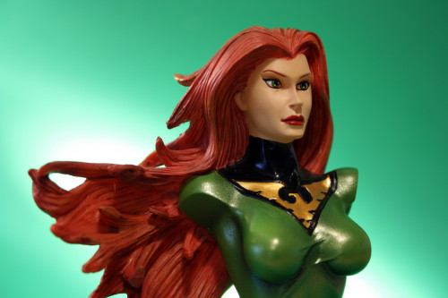 Marvel Icons Jean Grey Bust - Green Background 001