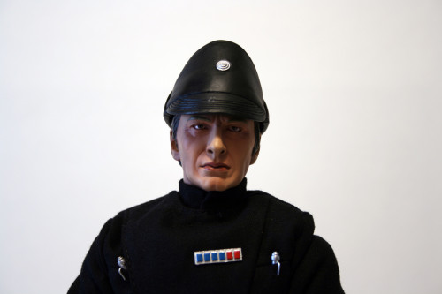 Star Wars 12 Inch Commander Praji - Plastic Hat Detail Front