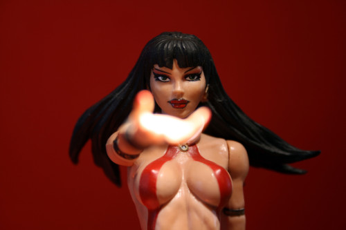 Vampirella Action Figure 010