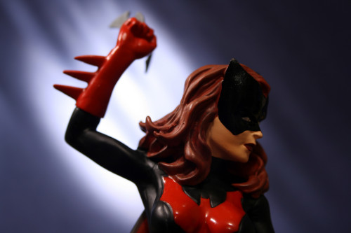 Women of DC Batwoman Bust 006