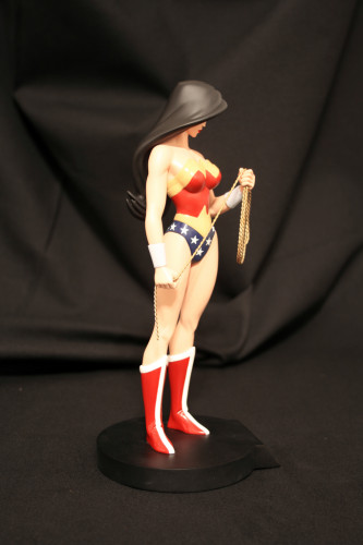 Wonder Woman Animated Movie Statue 004